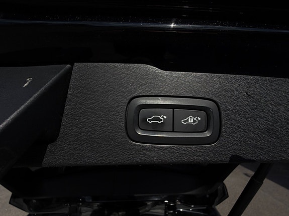 Volvo V60 17 of 29