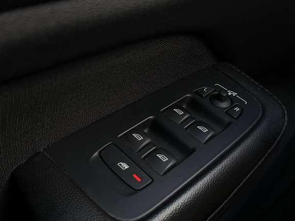 Volvo V60 23 of 29