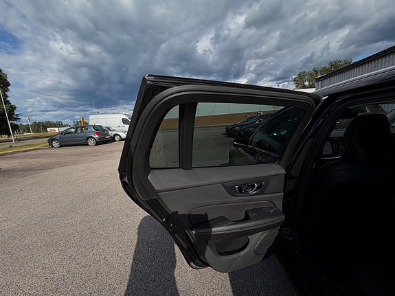 Volvo V60 14 of 29