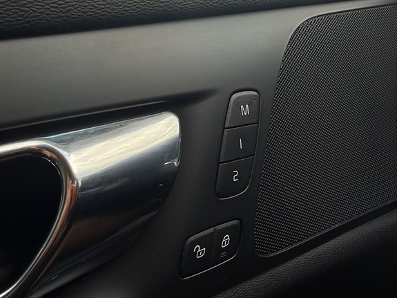 Volvo V60 24 of 29