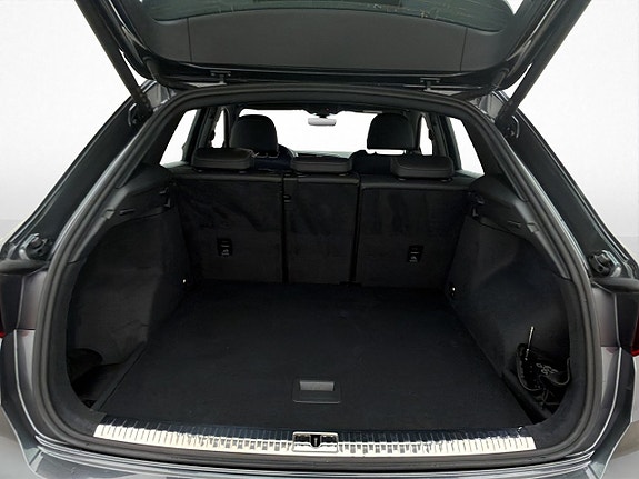 Audi Q3 10 of 30