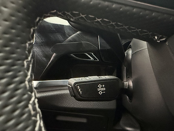 Audi Q3 28 of 30