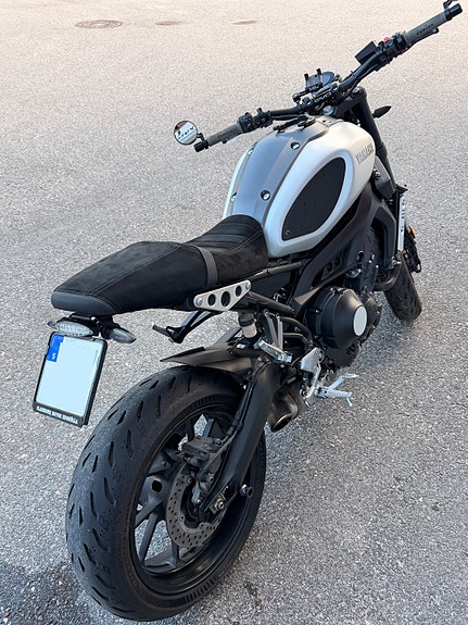 Yamaha XSR900 6 of 6