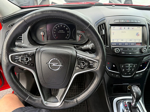 Opel Insignia Country Tourer 12 of 16