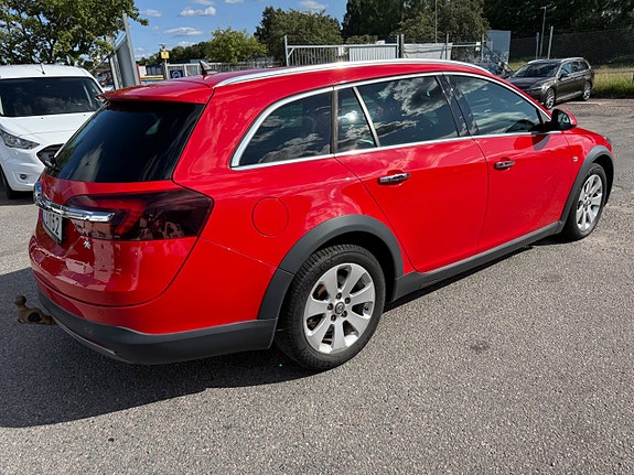 Opel Insignia Country Tourer 6 of 16