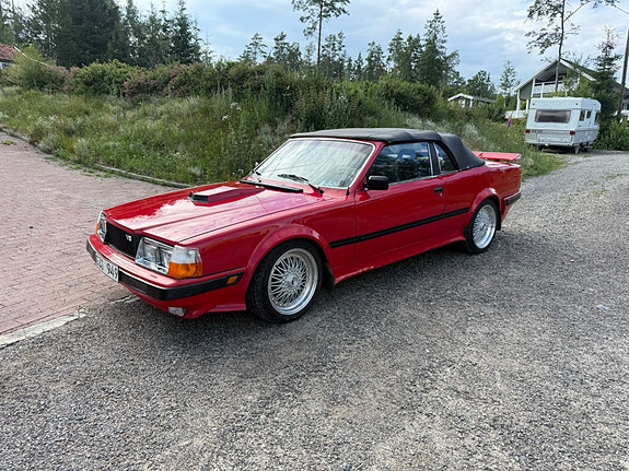 Volvo 242 3 of 5