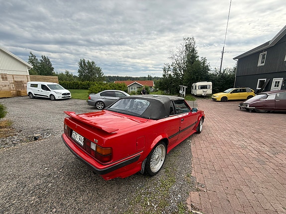 Volvo 242 4 of 5