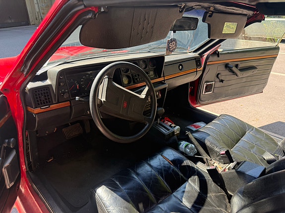 Volvo 242 10 of 12