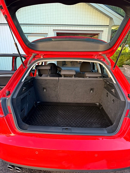 Audi A3 4 of 6