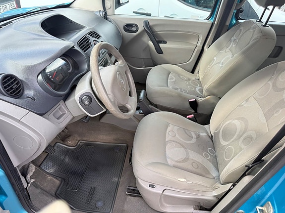 Renault Kangoo Express 9 of 15