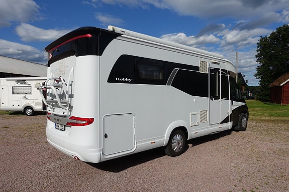 Hobby Optima De Luxe T70 HQ Queensbed/Taksäng 3 of 27