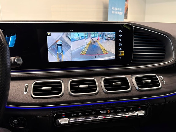 Mercedes-Benz GLE350 de 30 of 30