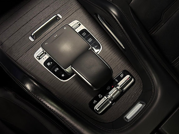 Mercedes-Benz GLE350 de 28 of 30