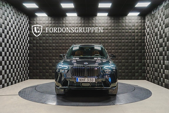 BMW X7 12 of 27