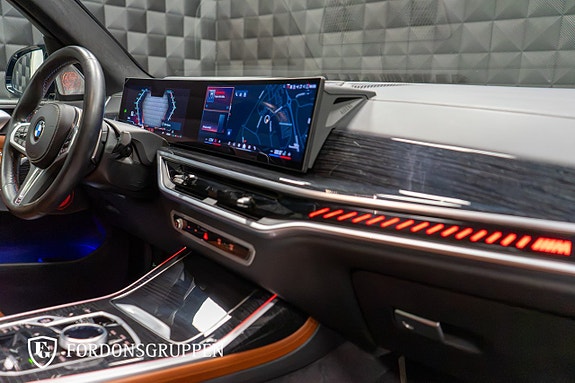 BMW X7 18 of 27