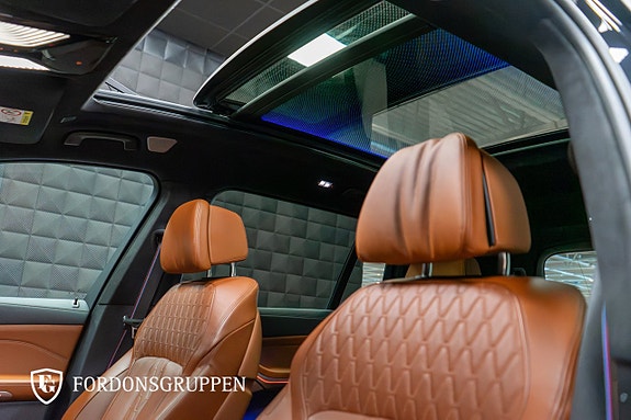 BMW X7 15 of 27
