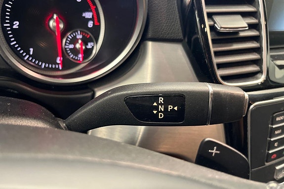 Mercedes-Benz GLE250 d 15 of 25