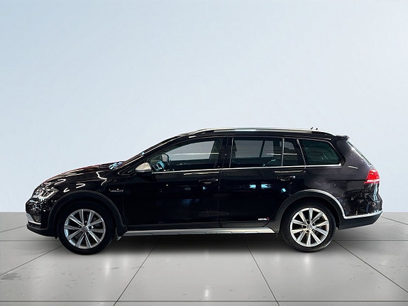Volkswagen Golf Alltrack 4 of 23