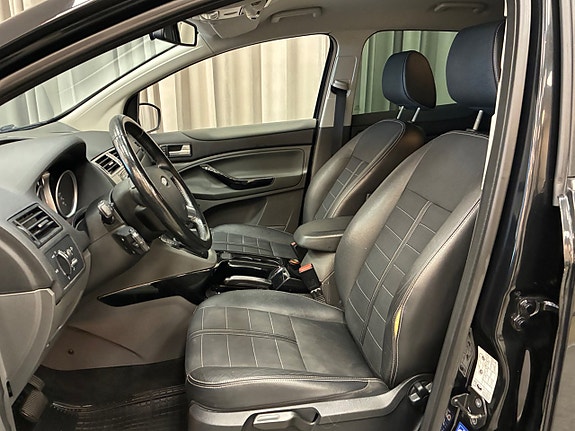 Ford Kuga 7 of 9