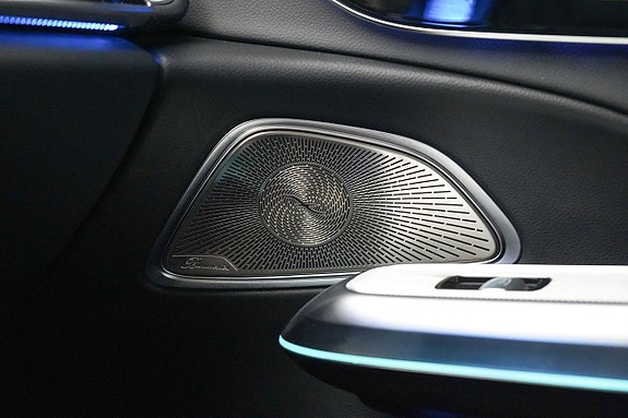 Mercedes-Benz E300 de 18 of 28