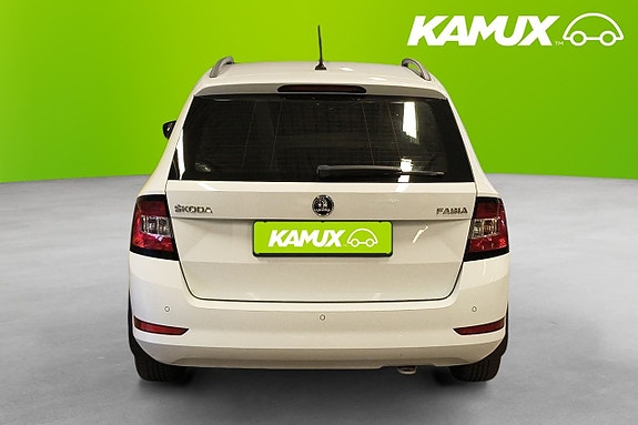 Skoda Fabia 5 of 5