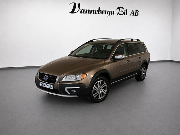Volvo XC70 3 of 5