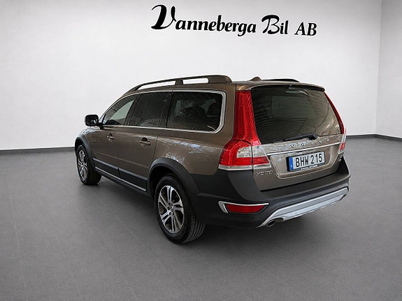 Volvo XC70 4 of 5