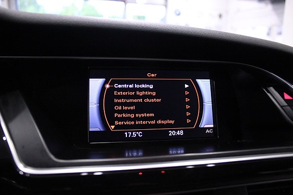 Audi A4 24 of 26