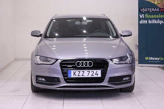 Audi A4 3 of 26