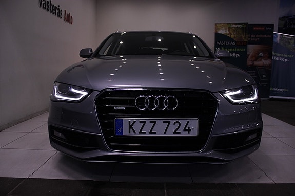 Audi A4 9 of 26