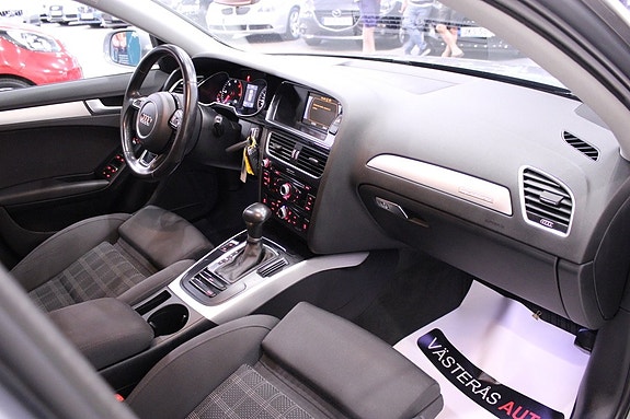 Audi A4 15 of 26