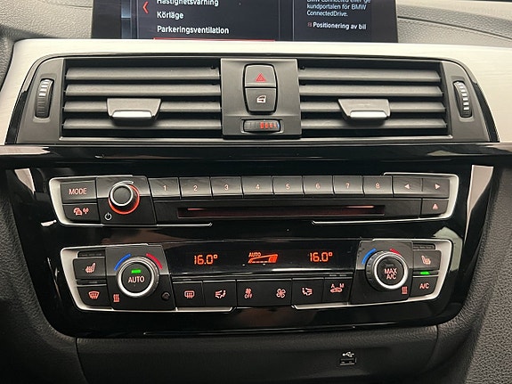 BMW 320d 24 of 30