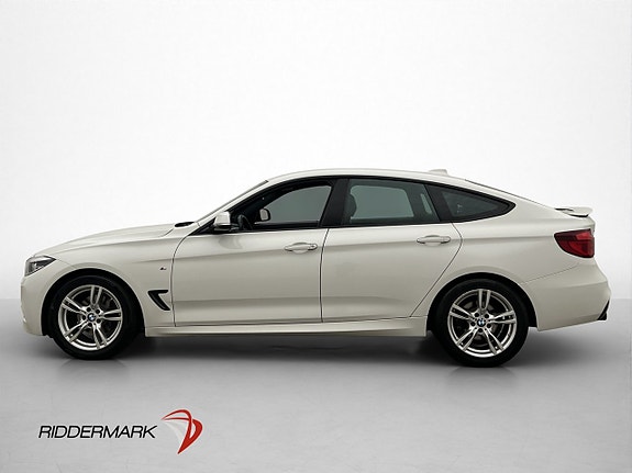 BMW 320d 4 of 5