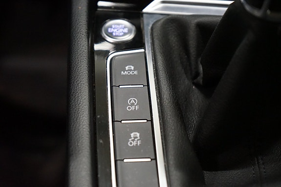 Volkswagen Passat 13 of 20