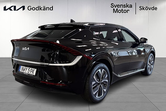 Kia EV6 3 of 5