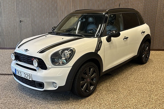MINI Countryman Cooper SD 2 of 5
