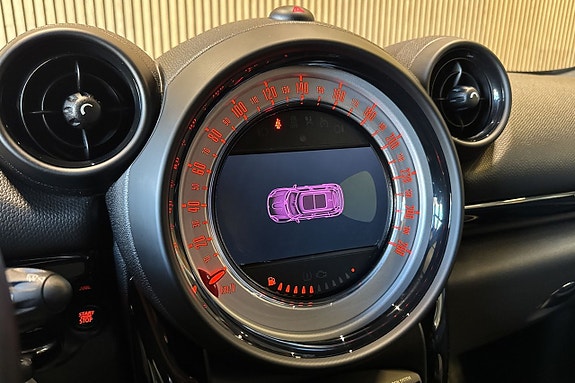 MINI Countryman Cooper SD 10 of 10