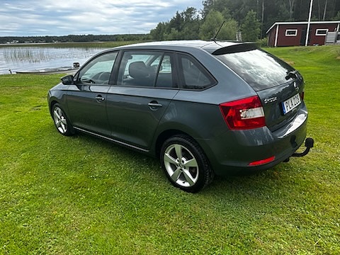 Skoda Rapid Spaceback 3 of 5