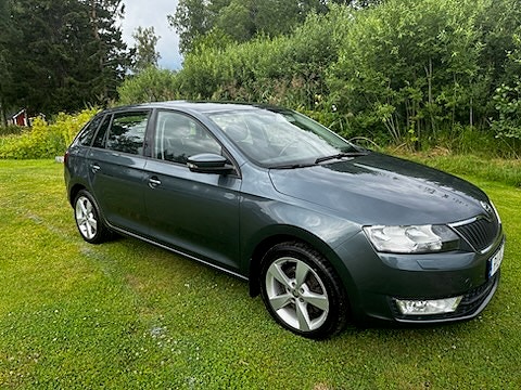 Skoda Rapid Spaceback 2 of 5