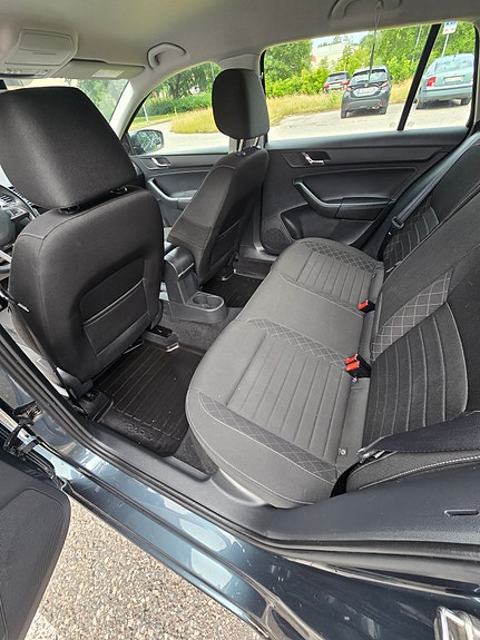 Skoda Rapid Spaceback 5 of 5