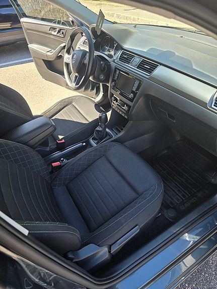 Skoda Rapid Spaceback 4 of 5