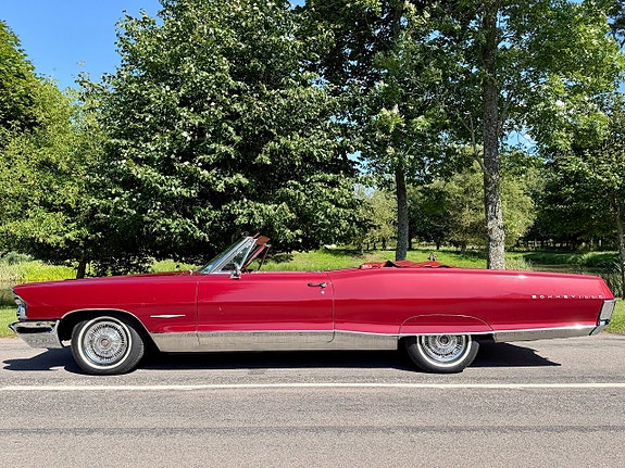 Pontiac Bonneville 5 of 5