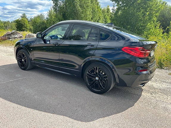 BMW X4 10 of 10