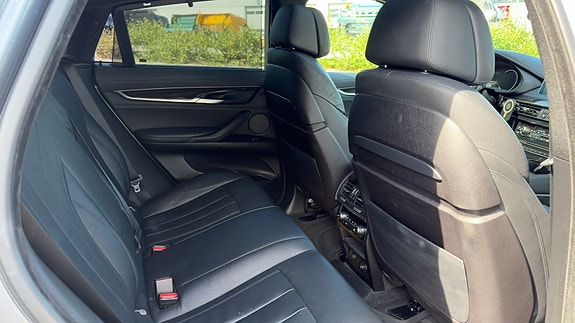 BMW X6 9 of 13