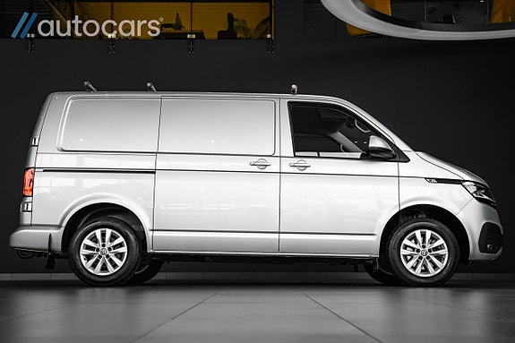 Volkswagen Transporter 2 of 5