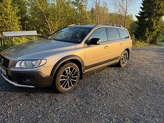 Volvo XC70 3 of 4