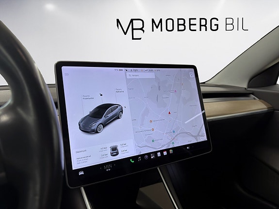 Tesla Model 3 12 of 17