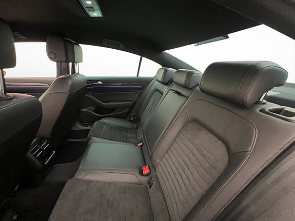 Volkswagen Passat 29 of 30
