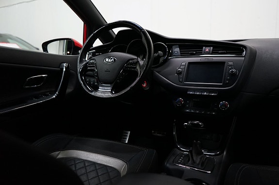 Kia Ceed 19 of 19