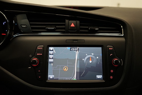 Kia Ceed 13 of 19